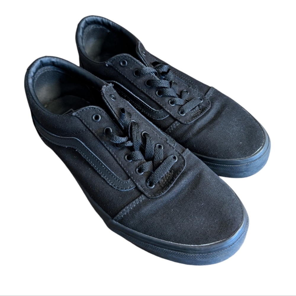 Vans Old Skool black platform shoes size US 7 Youth